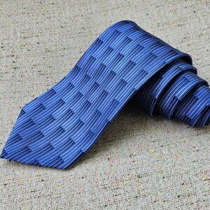 Croft & Barrow Men Tie Blue Classic Necktie Blue 100% Silk Shirt Tie